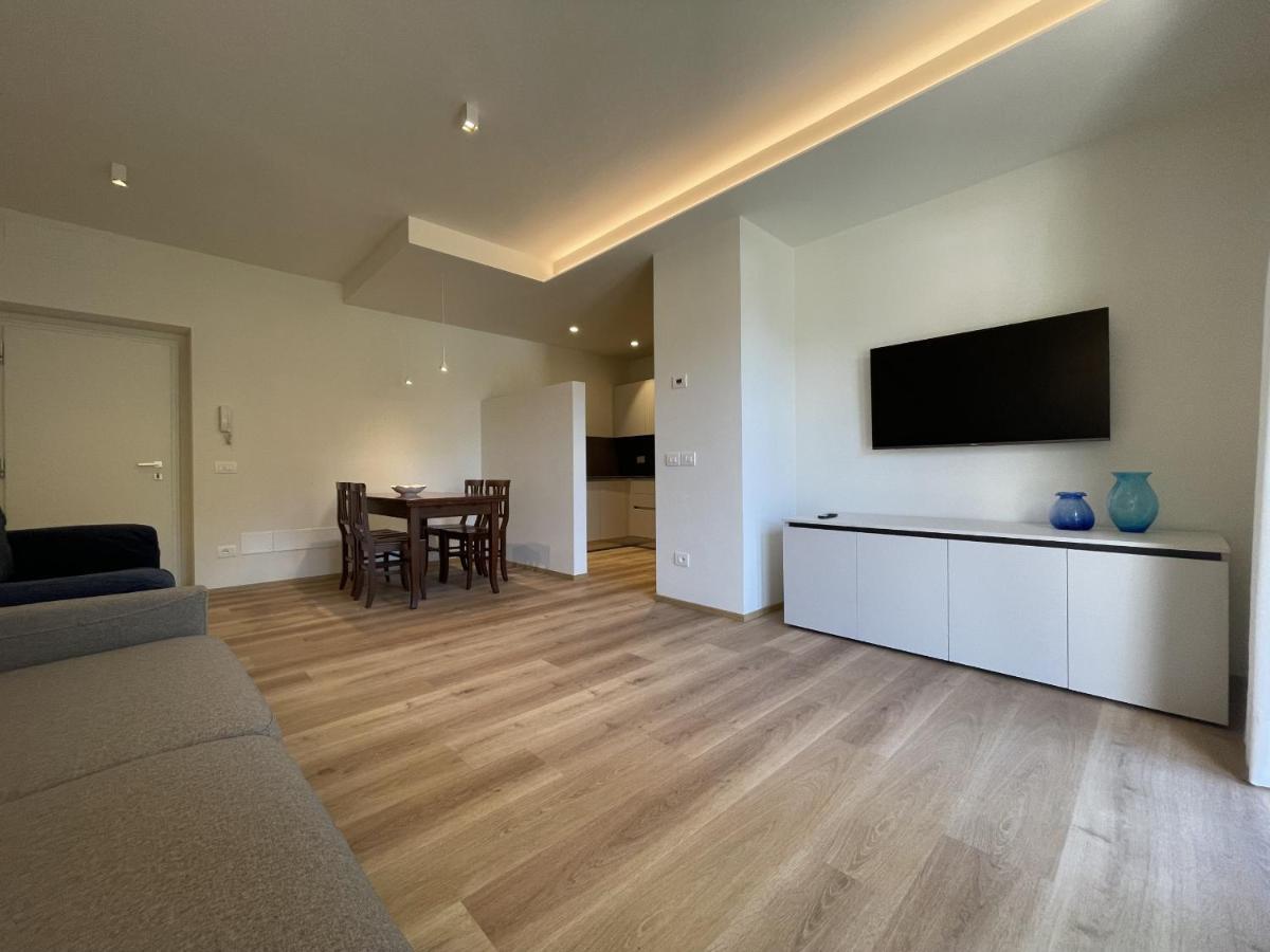 Appartamento Casa Adamello Giustino Esterno foto