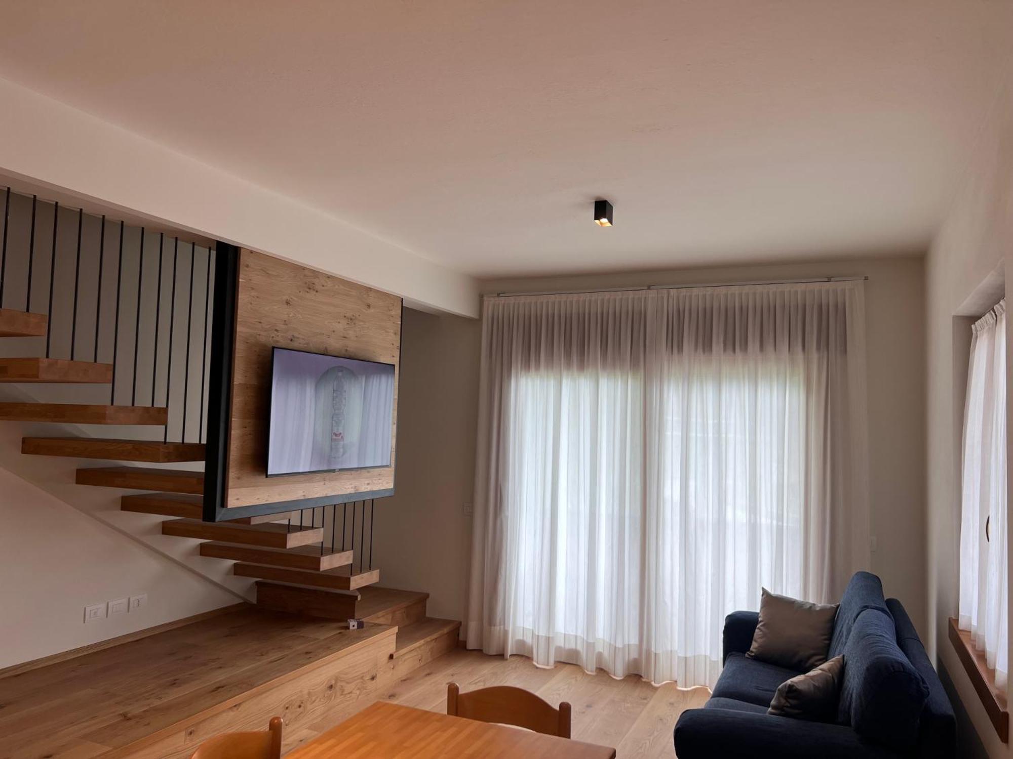 Appartamento Casa Adamello Giustino Esterno foto