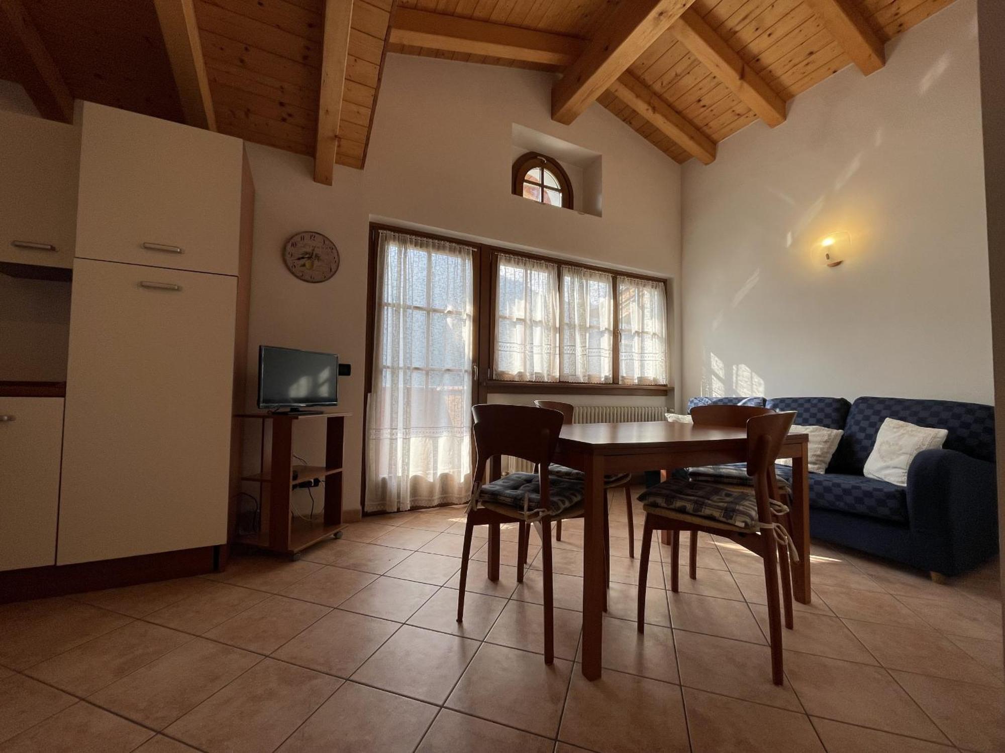 Appartamento Casa Adamello Giustino Esterno foto
