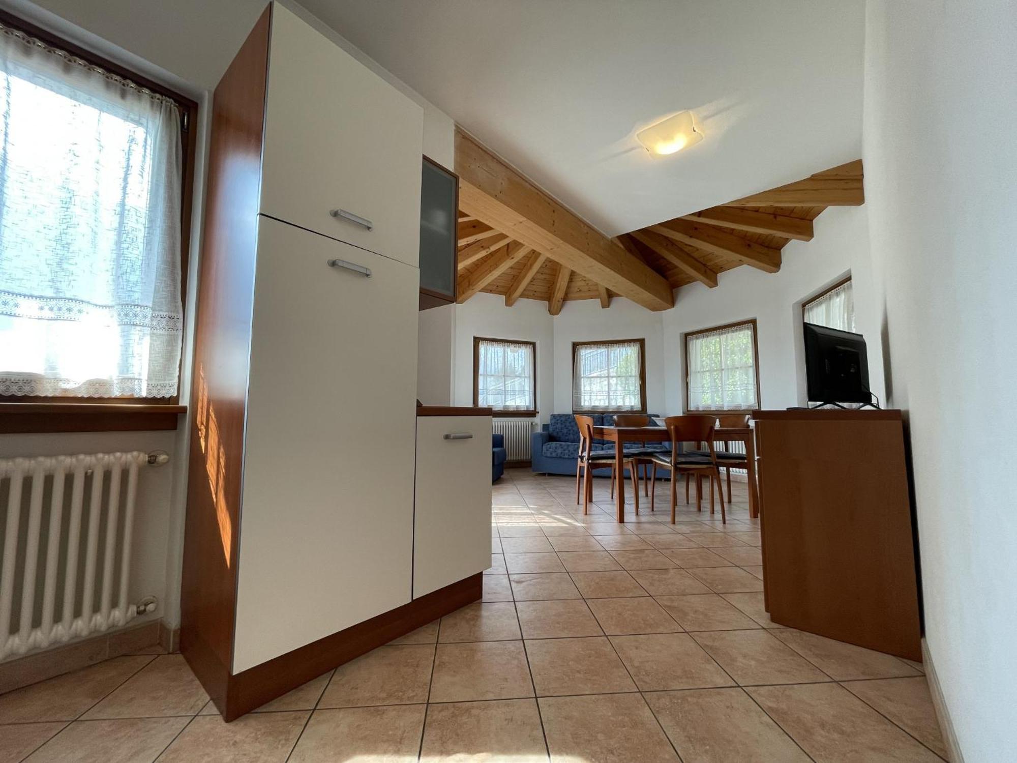 Appartamento Casa Adamello Giustino Esterno foto